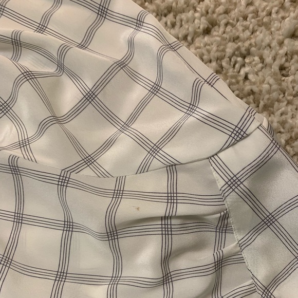 Evan Picone Button Up blouse - Picture 6 of 6